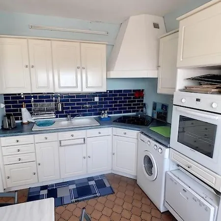 Belle Vue Sur - 4425 *